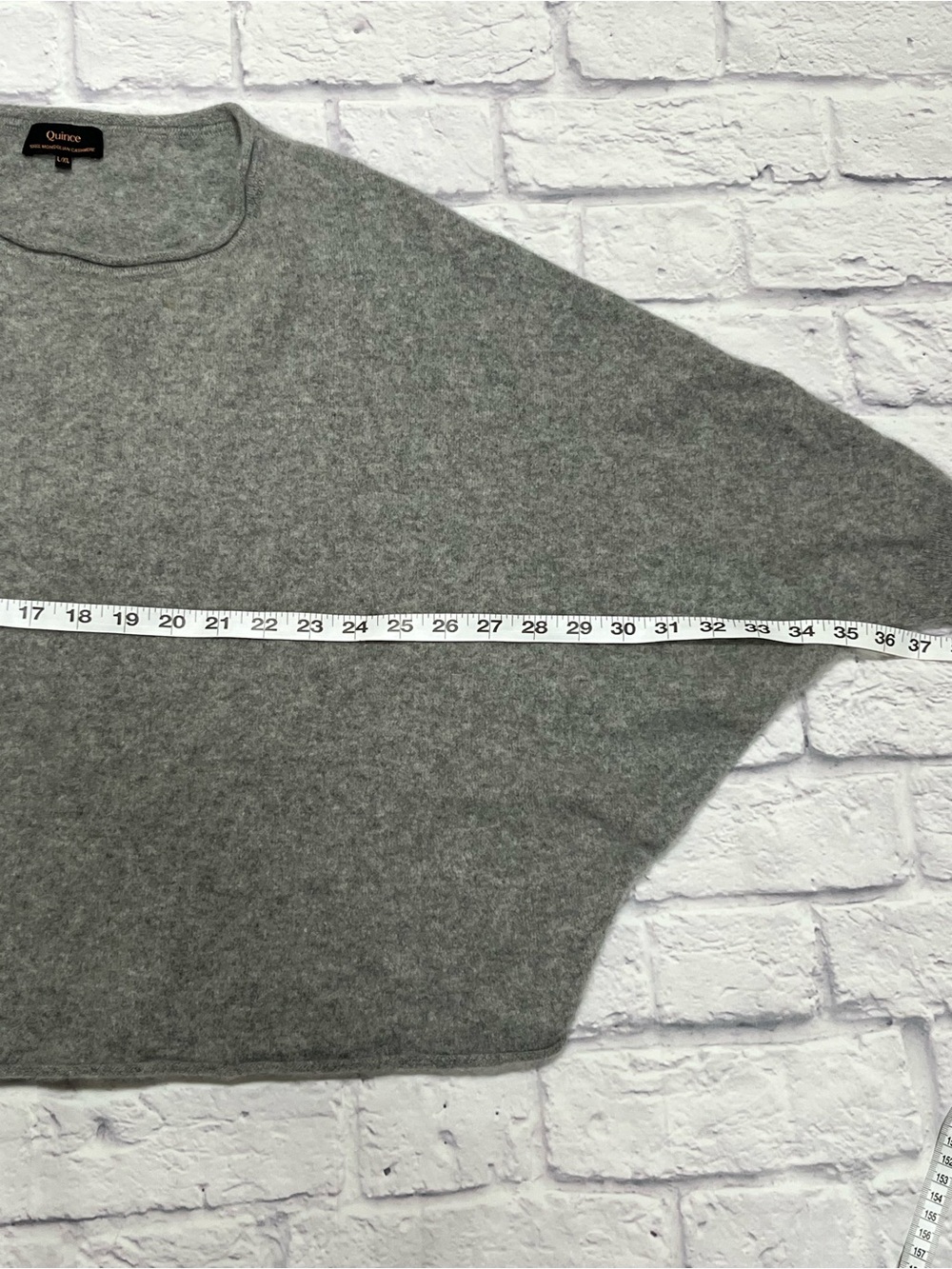 Quince 100% Mongolian Cashmere Batwing Sweater Heather gray Slouchy Oversized L - Picture 4 of 7